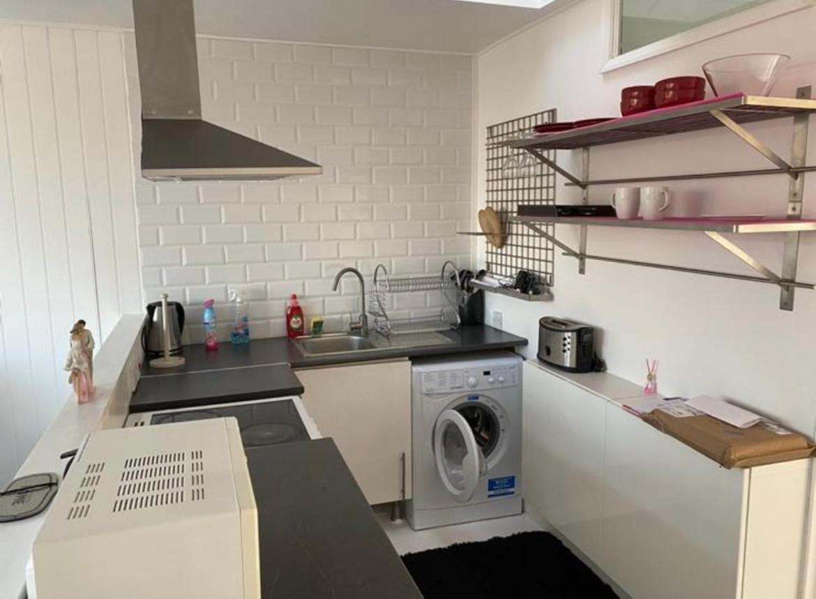 Amazing Studio Flat Apartment London Luaran gambar